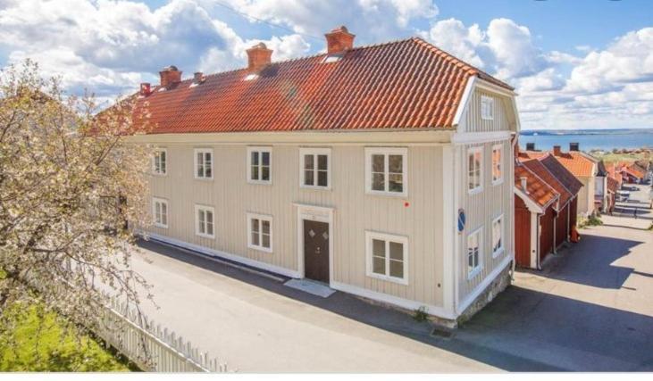 Angbaten - New Buildt Apartment In The Center Of Graenna Exterior foto